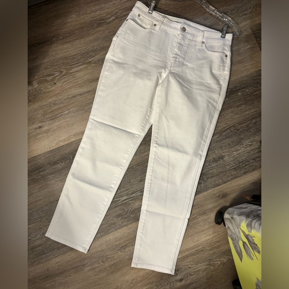 Women's Talbots Flawless White Slim Ankle Jeans Sz 8 Petite